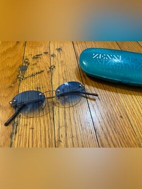 Gradient sunglasses by Zenni Optical • Style No. 322114 • Rimless NWOT